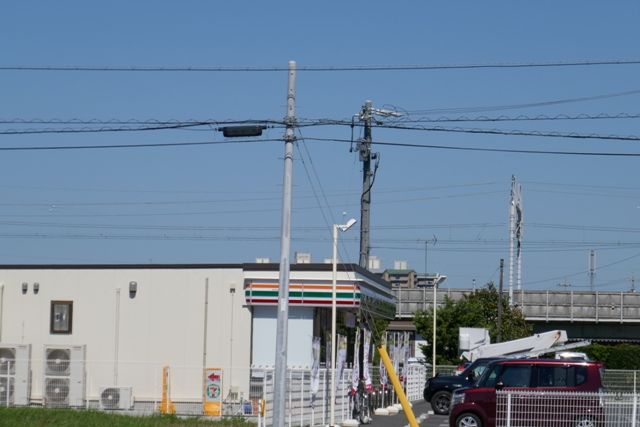 コンビニ　セブン-イレブン磐田前野店（コンビニ）まで2008m