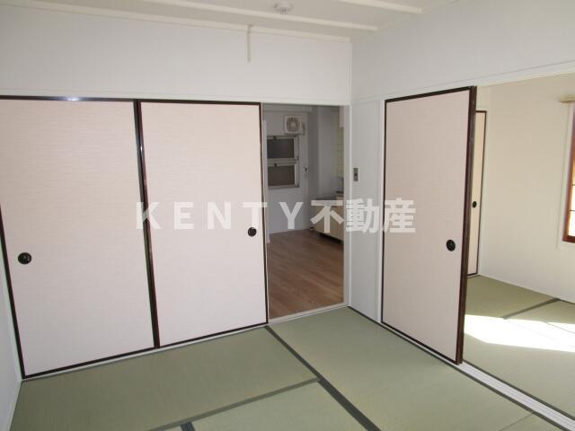 居室・リビング　和室、ちょっとしたくつろぎスペースにいかがでしょうか