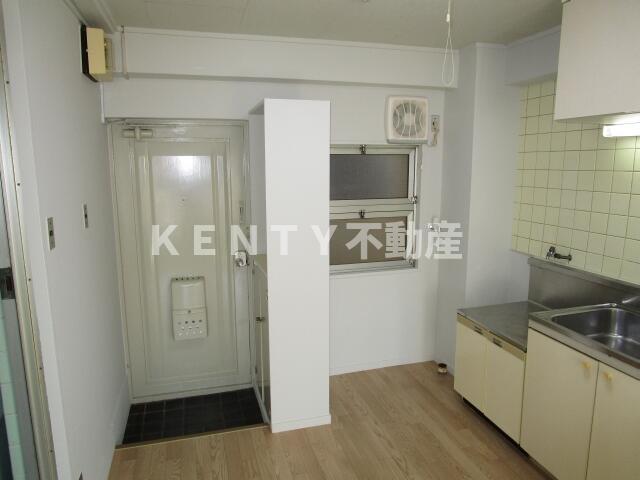 玄関　落ち着いた玄関です