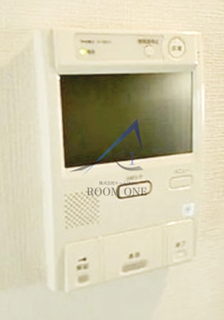 セキュリティ　モニター付きインターホンです。