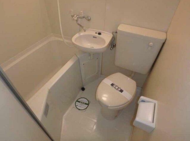 バス・シャワールーム　お風呂です