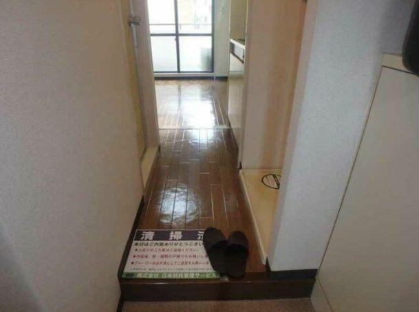 玄関　毎日通る玄関はこちらです