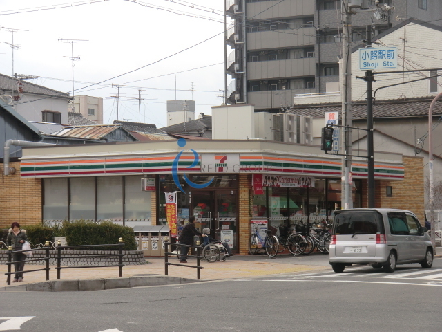 コンビニ　セブンイレブン大阪小路2丁目店（コンビニ）まで547m