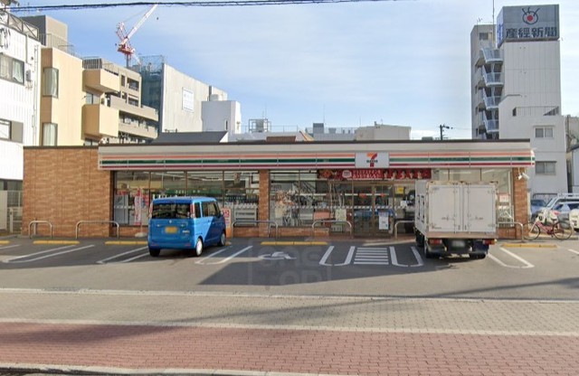 コンビニ　セブンイレブン　大阪東三国4丁目店（コンビニ）まで202m