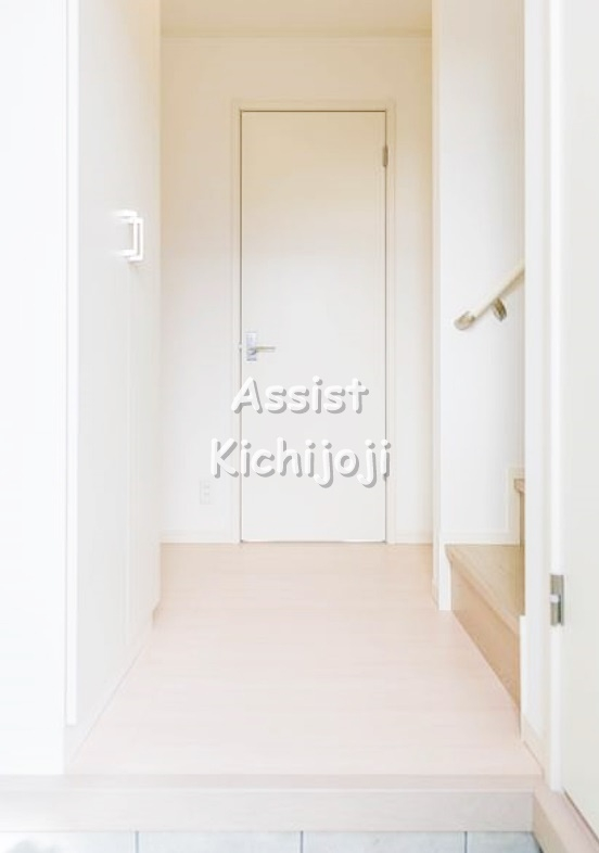 玄関　お電話でお問合わせ頂けますと、よりスムーズにご対応出来ます♪