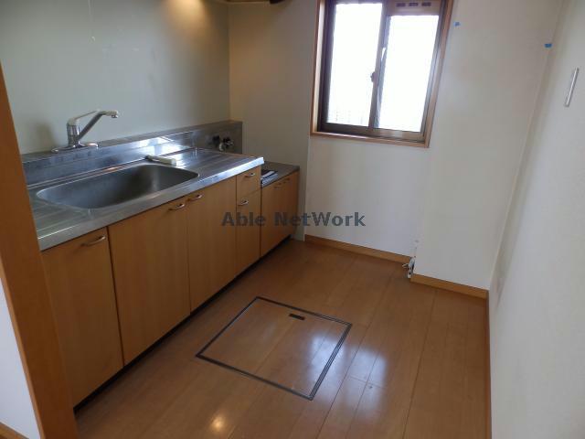 キッチン　※他の部屋の写真です