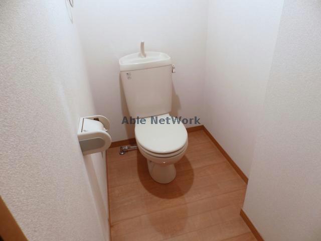 トイレ　※他の部屋の写真です