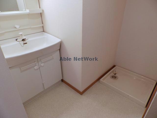 洗面設備　※他の部屋の写真です。