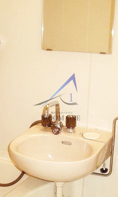 洗面設備　洗面台です。