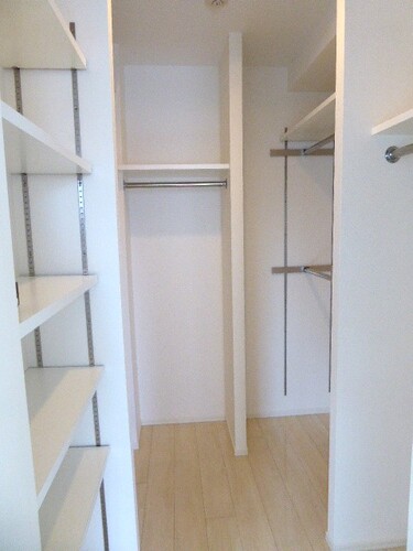 収納　ウォークインクロゼット　※前回募集時2023年6月の写真