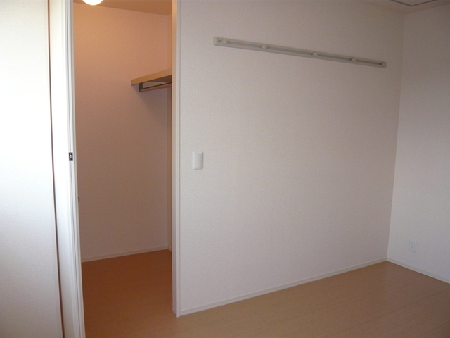 収納　ウォークインクローゼット