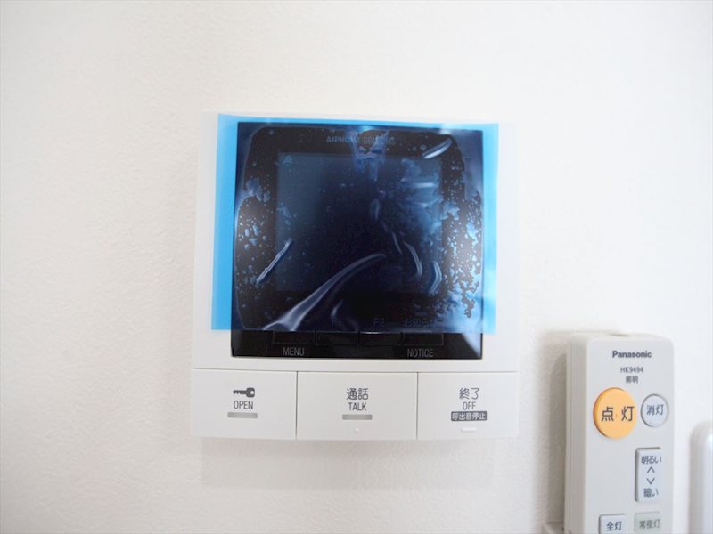 セキュリティ　TVモニター付きインターホン
