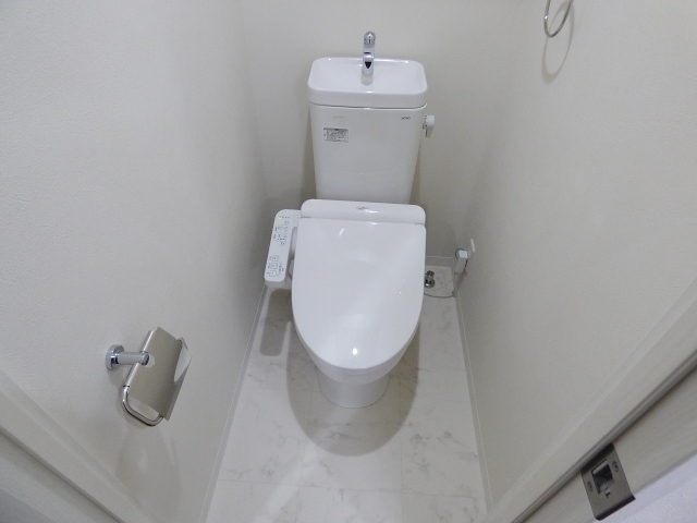 トイレ　同一仕様写真