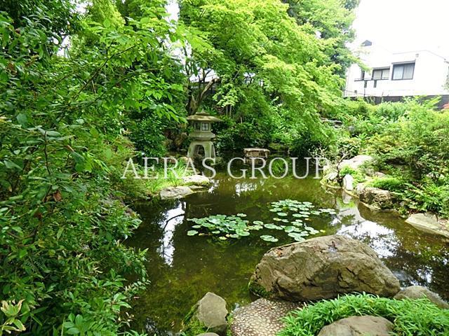 公園　杉並区立天沼弁天池公園（公園）まで704m
