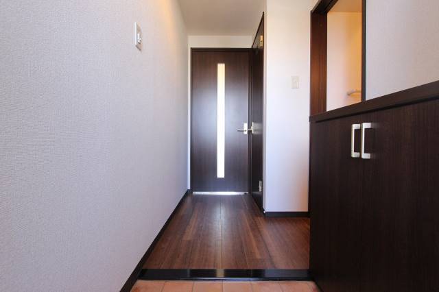 玄関　玄関も広くて良いですね。