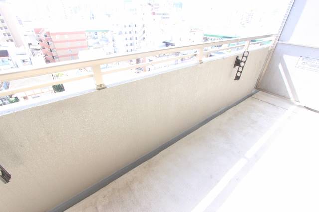 バルコニー　日当たり良好。