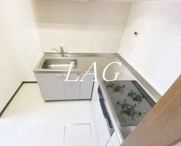 キッチン　キッチンです。