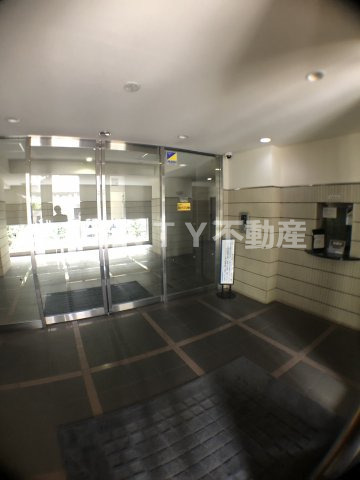 ロビー　建物の内部です