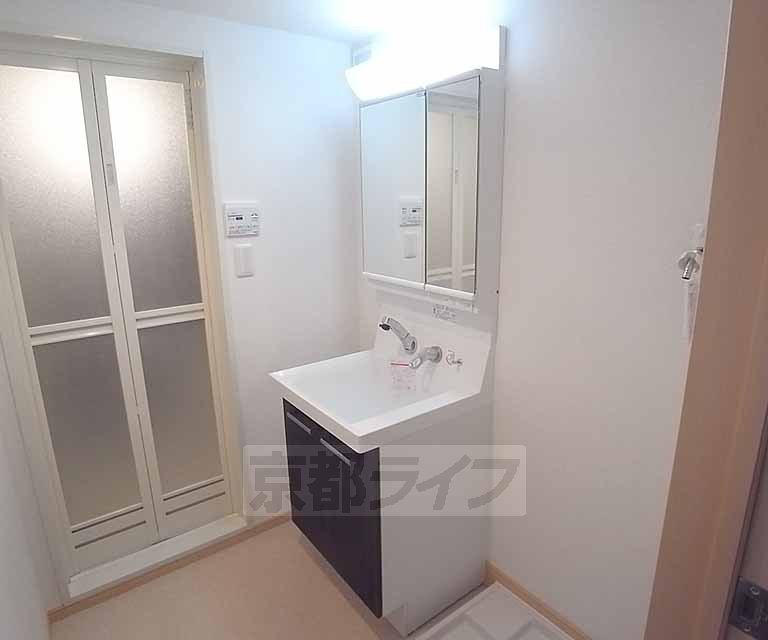 洗面設備　シャンプードレッサーです