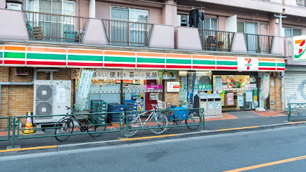 コンビニ　セブンイレブン 東高円寺店（コンビニ）まで711m