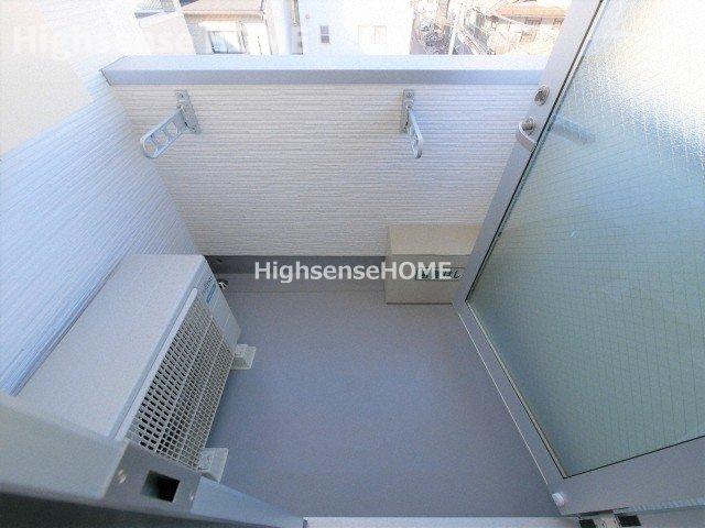 バルコニー　広々としたバルコニーです