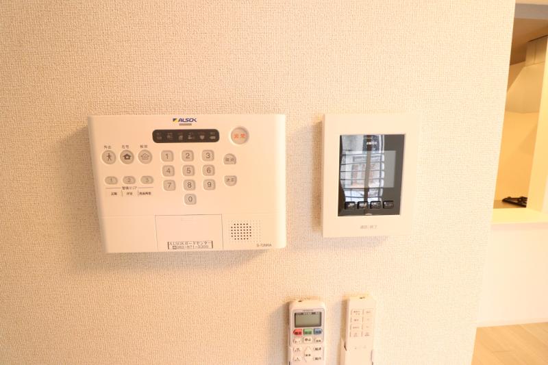 セキュリティ　ホームセキュリティ設備とＴＶインターホン