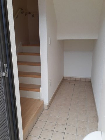 玄関　きれいな玄関です