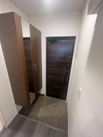 玄関　（別タイプ参考写真）桜クレセント　豊島区巣鴨５