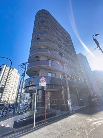 建物外観　外壁タイル貼のマンション