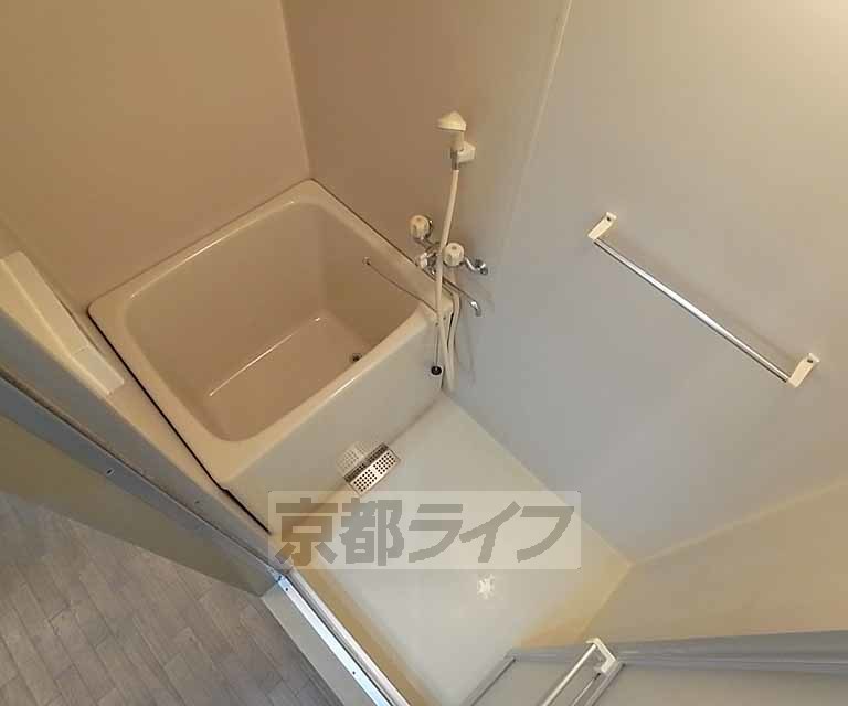 バス・シャワールーム　セパレートの浴室です。