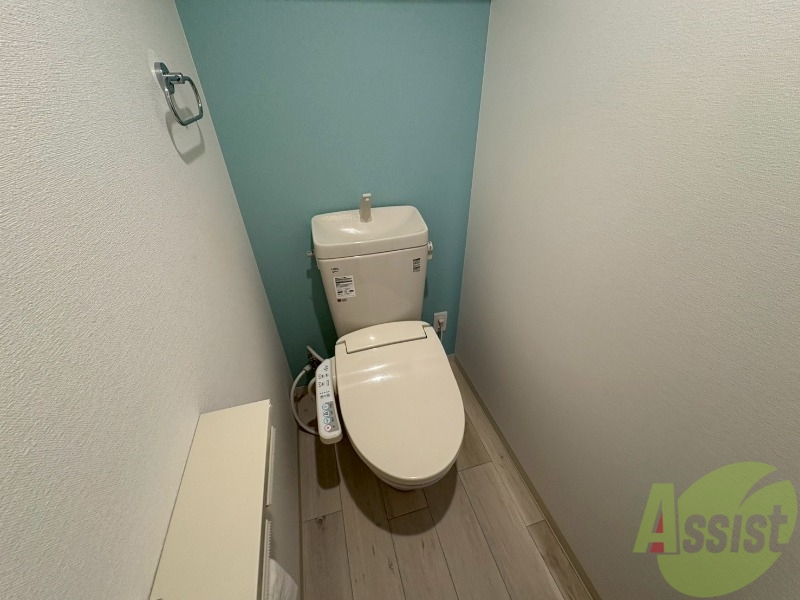 トイレ　こちらはトイレです。清潔感があり、安心して使用できます。