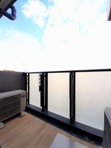 バルコニー　落ち着いた時間を過ごせるバルコニーです