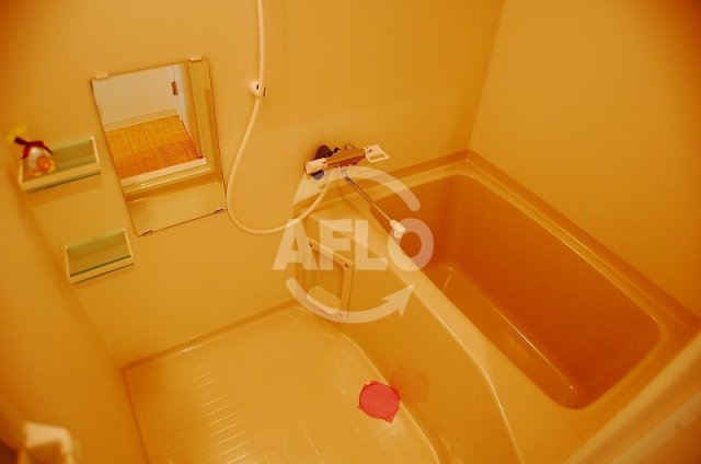 バス・シャワールーム　トモ南堀江　浴室