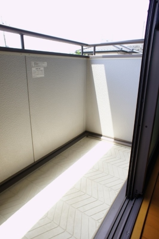 バルコニー　図面と現状に相違がある場合には現状を優先