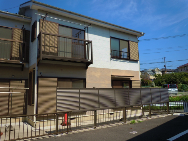 建物外観　２階の東南角部屋です