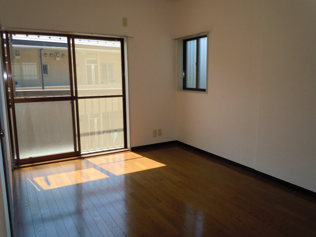 居室・リビング　日当り良好