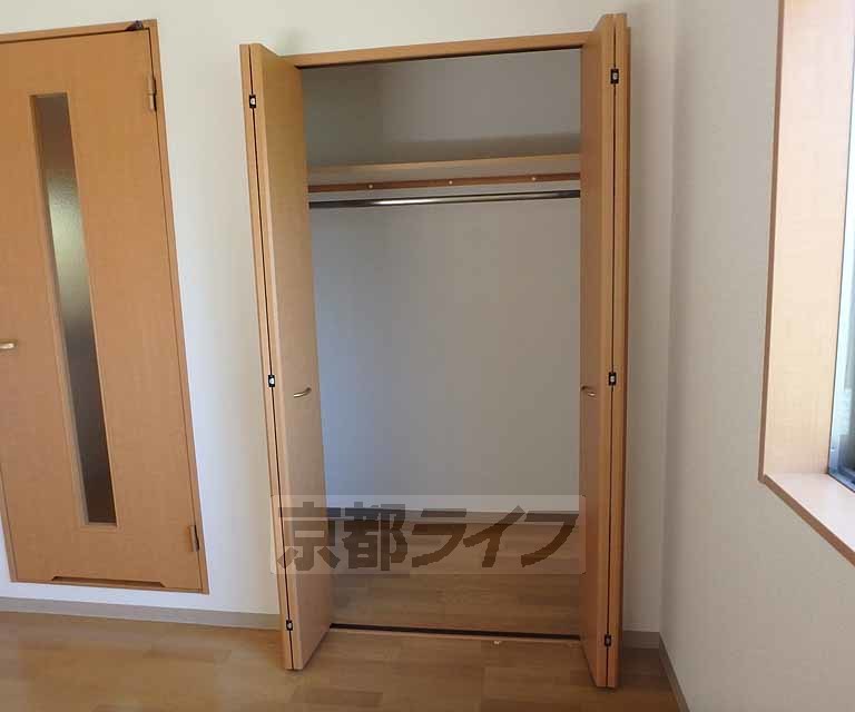 収納　奥行きのある収納スペースです