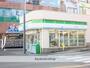 コンビニ　ファミリーマート（コンビニ）まで223m