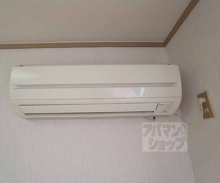 その他設備　エアコンは部屋によって違います