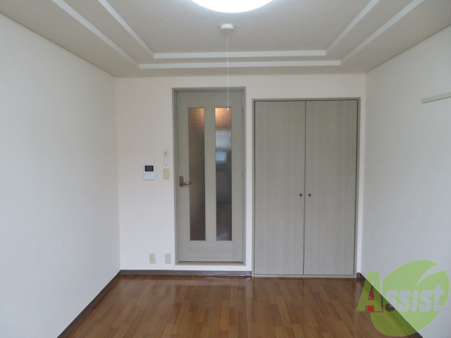 その他部屋・スペース　フローリングが綺麗な８帖のお部屋ですよー。