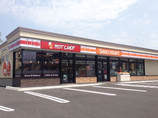 コンビニ　セイコーマート近代美術館西店（コンビニ）まで199m