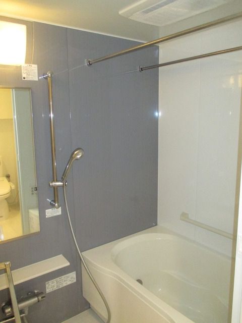 バス・シャワールーム