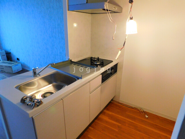 キッチン　嬉しいガスコンロ内蔵型☆