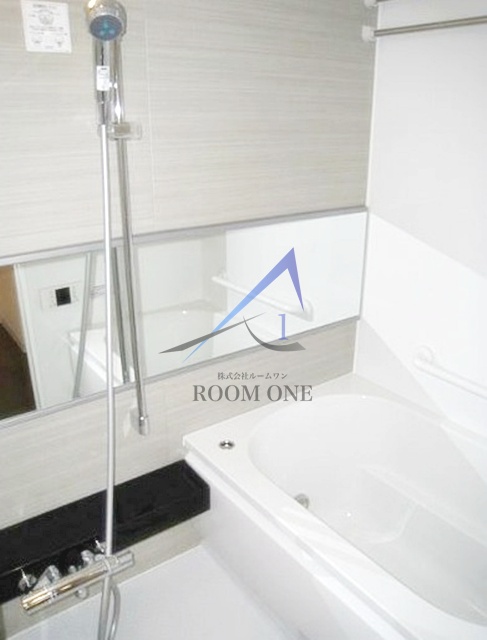バス・シャワールーム　お風呂です。