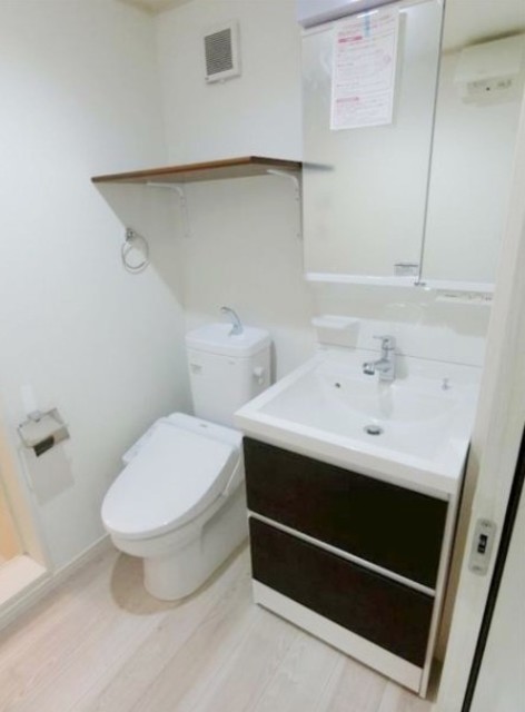 洗面設備　（参考写真）