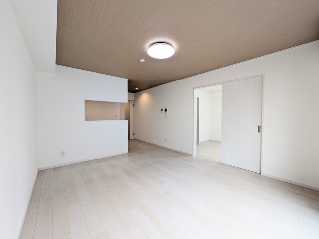 居室・リビング　開放感あるリビング★