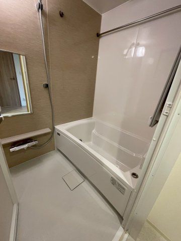 バス・シャワールーム　☆ゆったりくつろげるお風呂☆