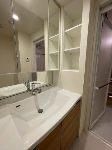 洗面設備　☆嬉しい独立洗面台☆