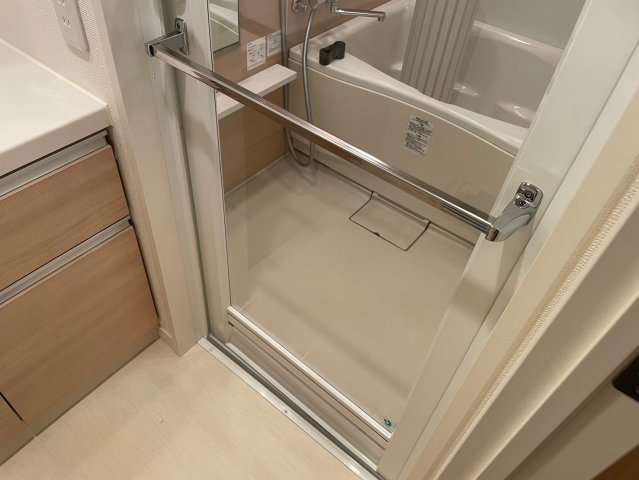 洗面設備　※同タイプ参考写真です（カラータイプが異なる場合がございます