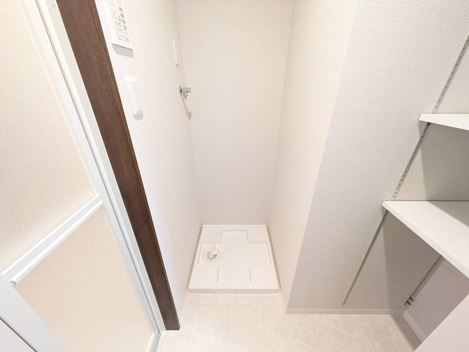 洗面設備　洗濯機置場